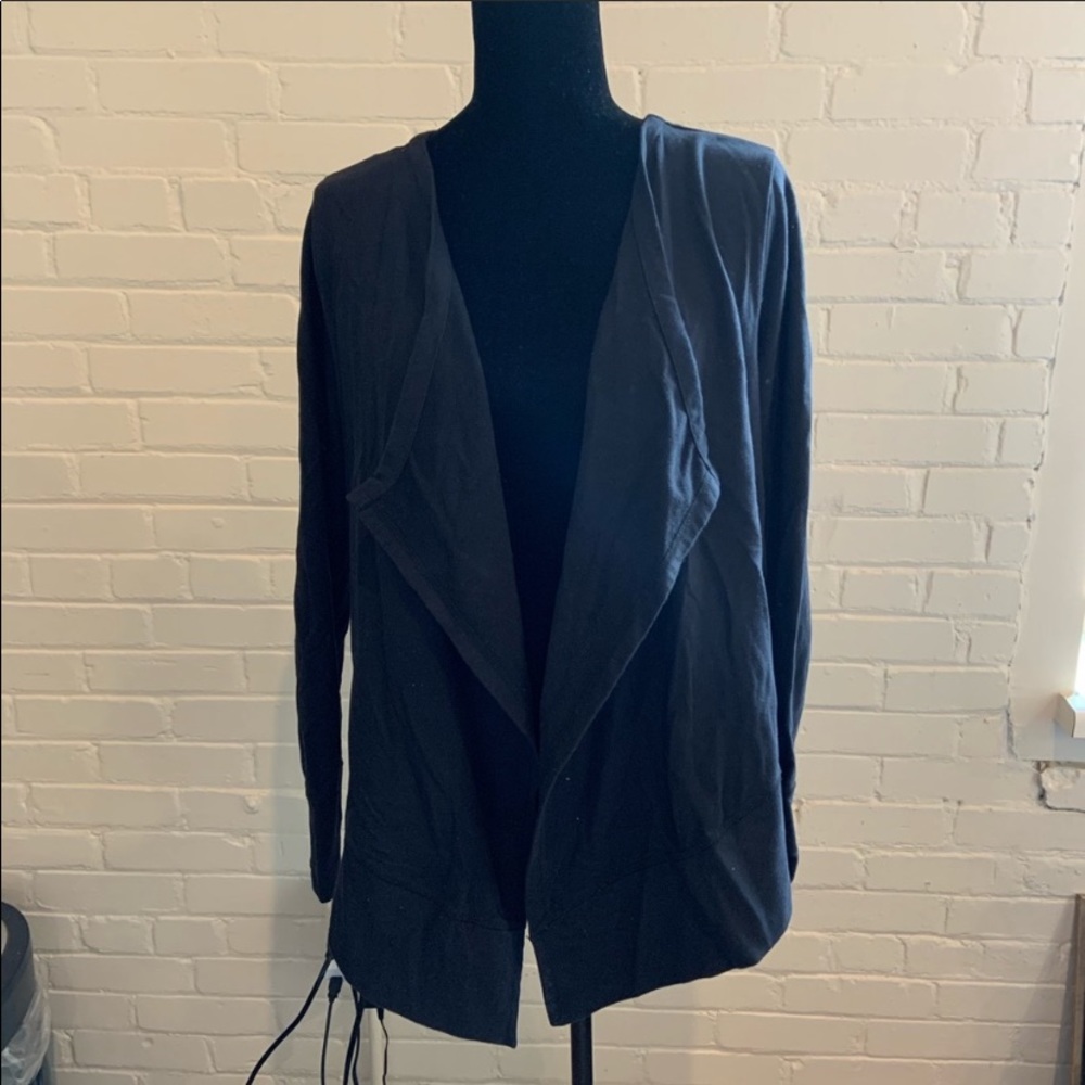Women’s L Everlast no button cardigan black